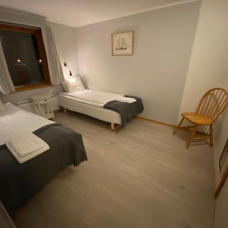 Alvaret Hotel & Hostel Löttorp Екстериор снимка