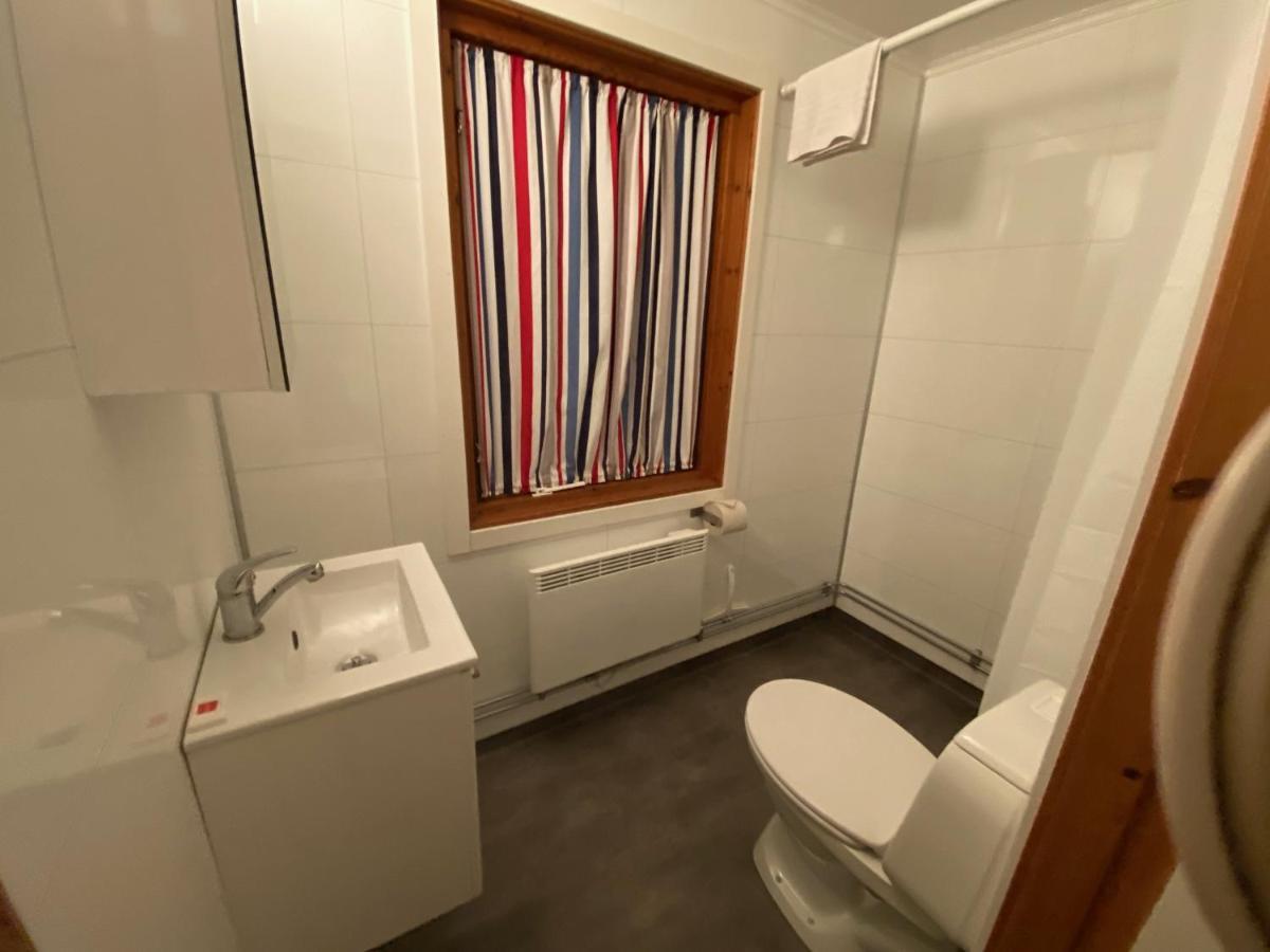 Alvaret Hotel & Hostel Löttorp Екстериор снимка