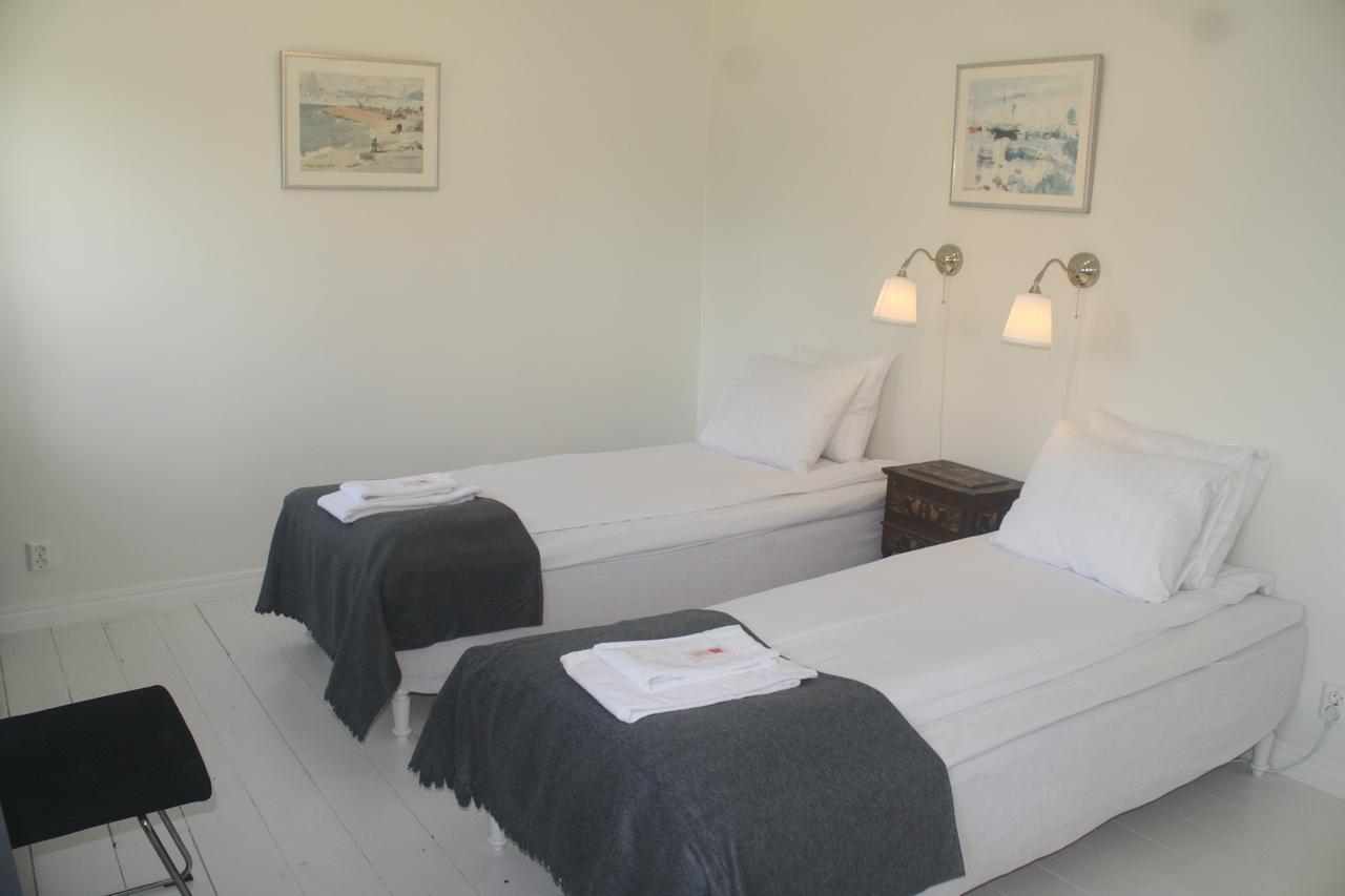 Alvaret Hotel & Hostel Löttorp Екстериор снимка