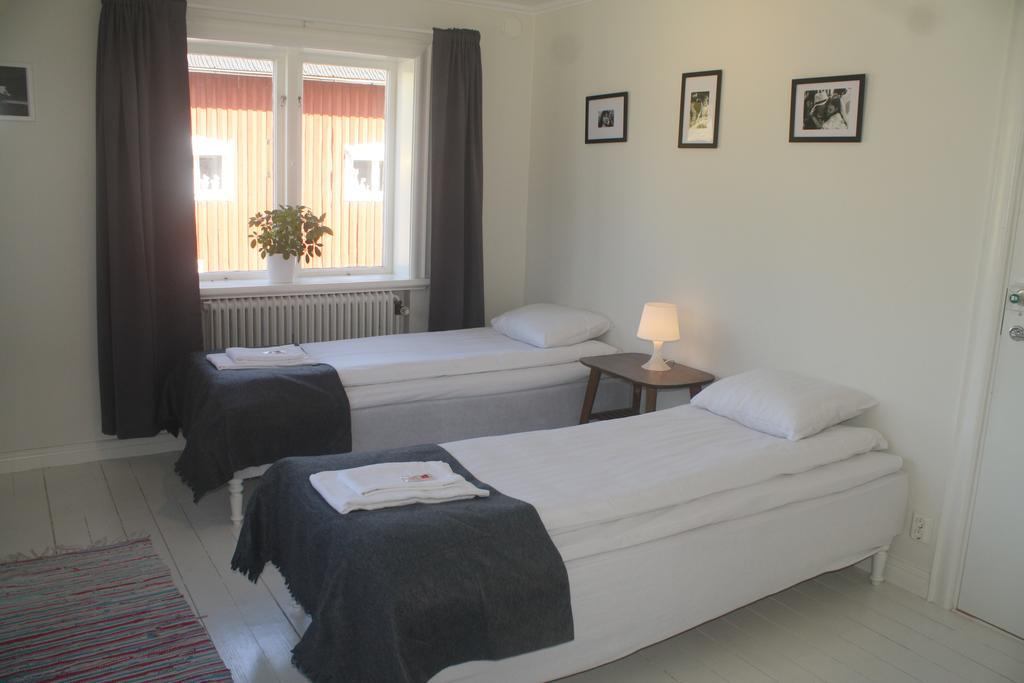 Alvaret Hotel & Hostel Löttorp Екстериор снимка