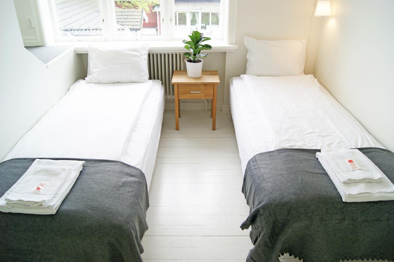 Alvaret Hotel & Hostel Löttorp Екстериор снимка